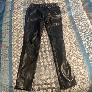 PU LEATHER GUESS PANTS SIZE 10 in girls